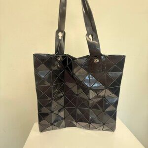 ISSEY MIYAKE BAO BAO bag black pre own